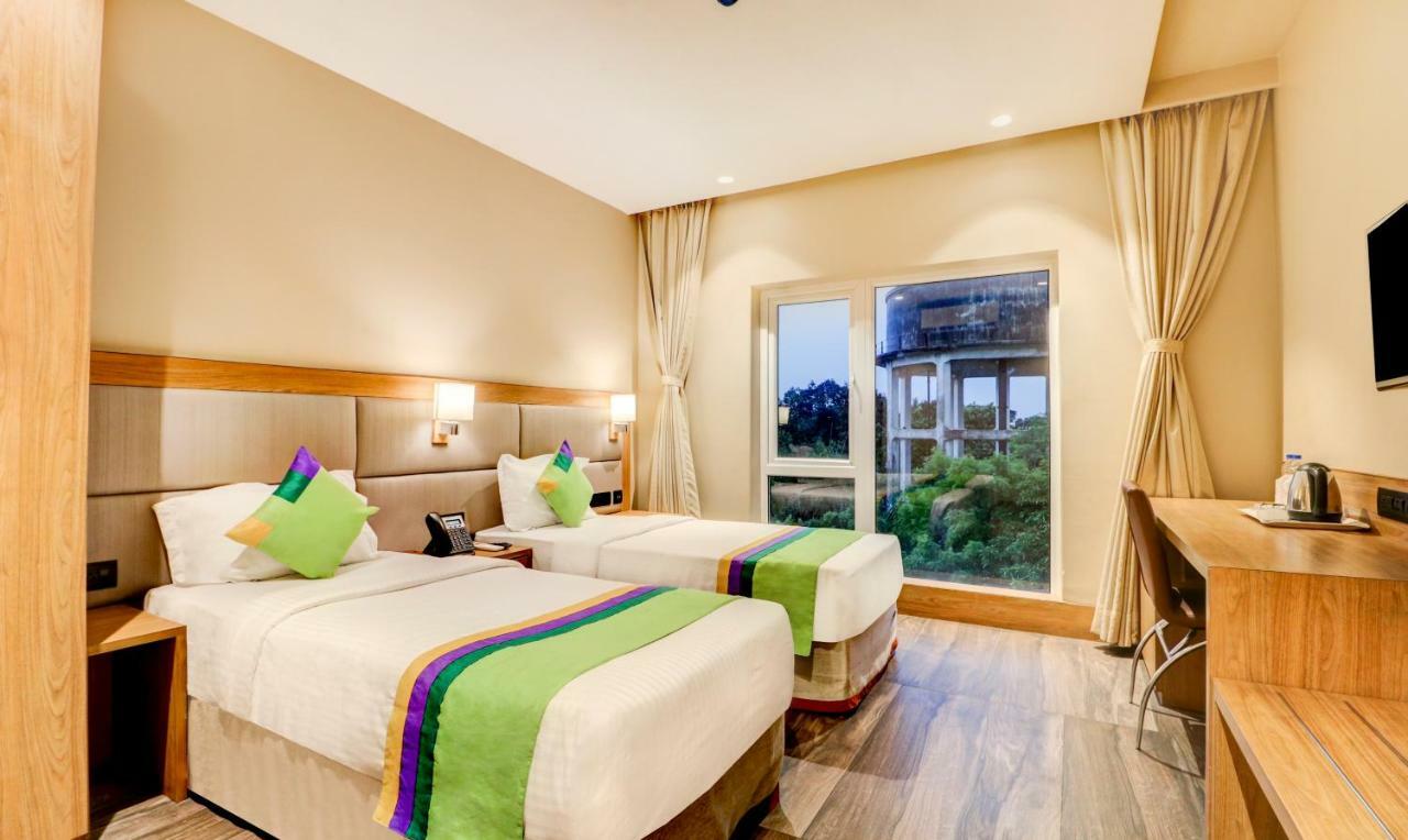 Treebo Radhe Palace Hotel